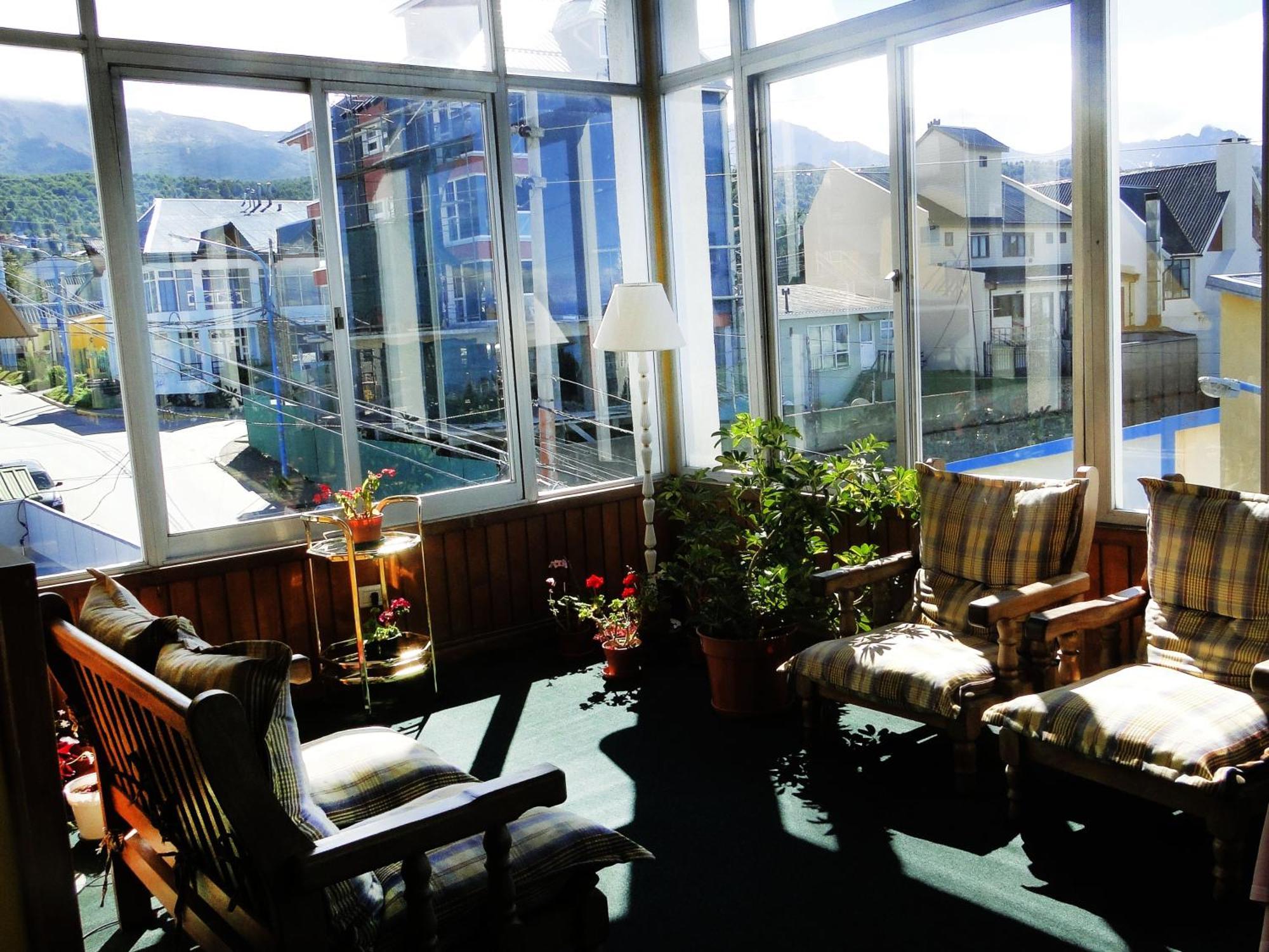 Hotel Mustapic Ushuaia Kültér fotó